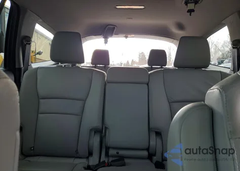 2022 Honda Pilot Se из США, поврежденный, VIN 5FNYF6H28NB026171